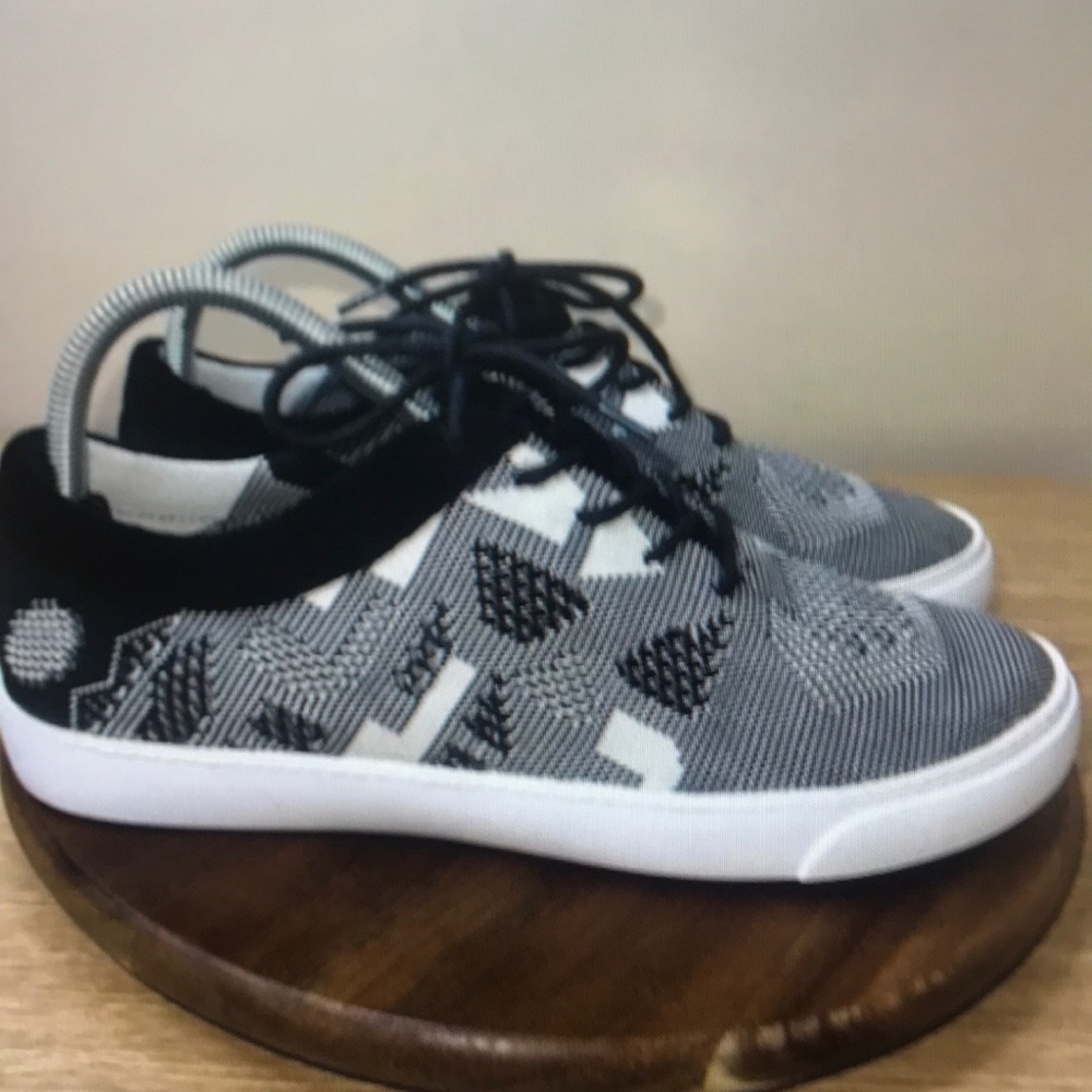 Clarks somerset sneaker women’s 8.5M glove glit-ter black white lace breathable